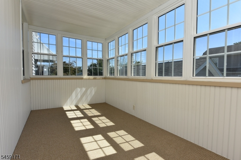 12 Woodside Ave Property Photo 21