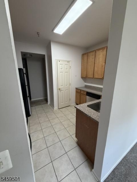 100 Conover Ter 100 Property Photo 7