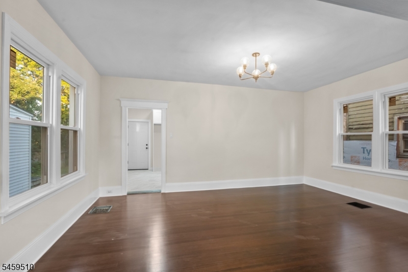 190 Watchung Ave Property Photo 15