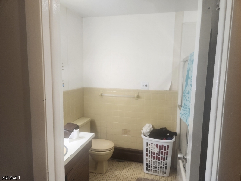 15 Conklin Ave Property Photo 9