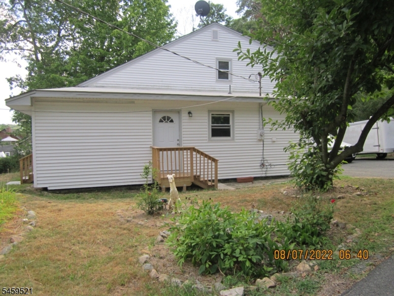 322 Squaw Trl Property Photo 1