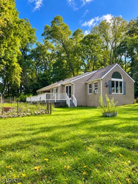 18 Foundry Rd Property Photo 2
