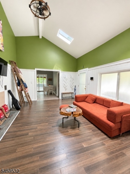 18 Foundry Rd Property Photo 3