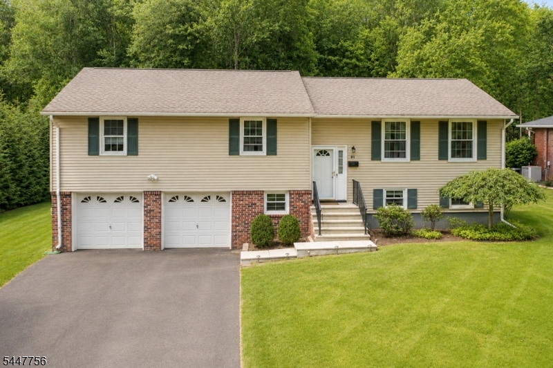 51 Hilltop Ave Property Photo 1