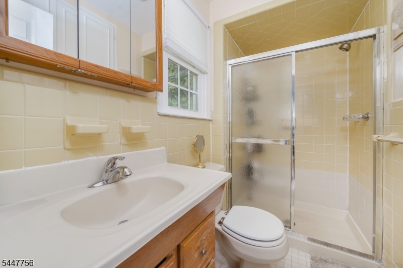 51 Hilltop Ave Property Photo 28