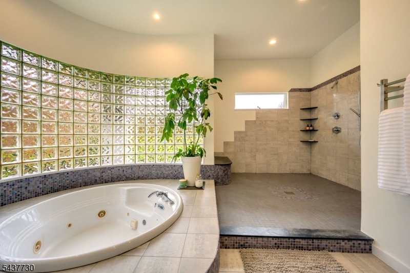 46 Benham Way Property Photo 35