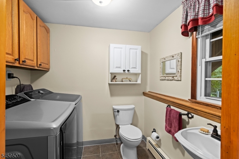 20 Edward Dr Property Photo 25