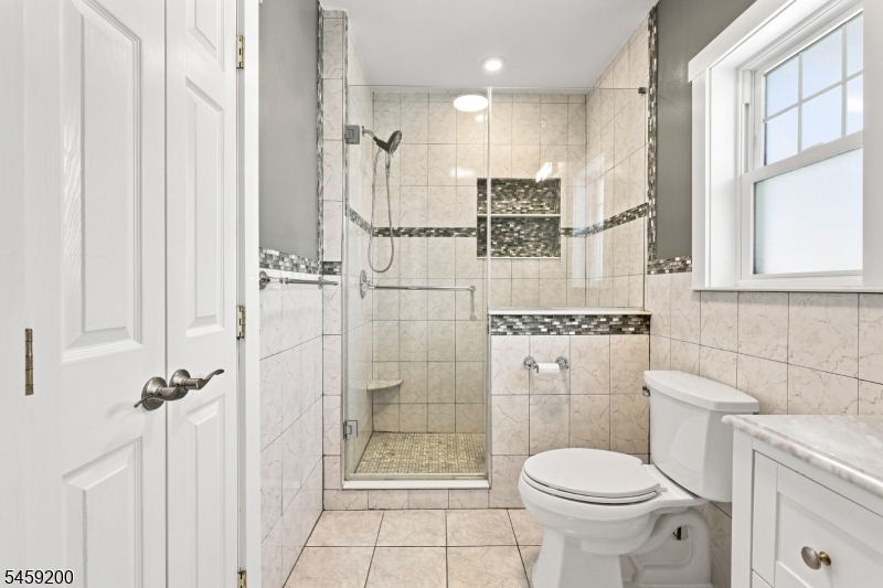 833 Livingston Rd Property Photo 30