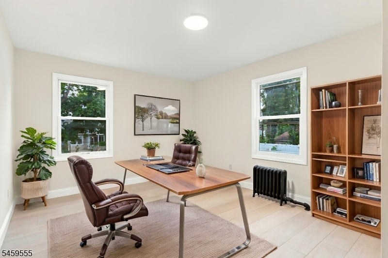 58 Wayne Ave Property Photo 8