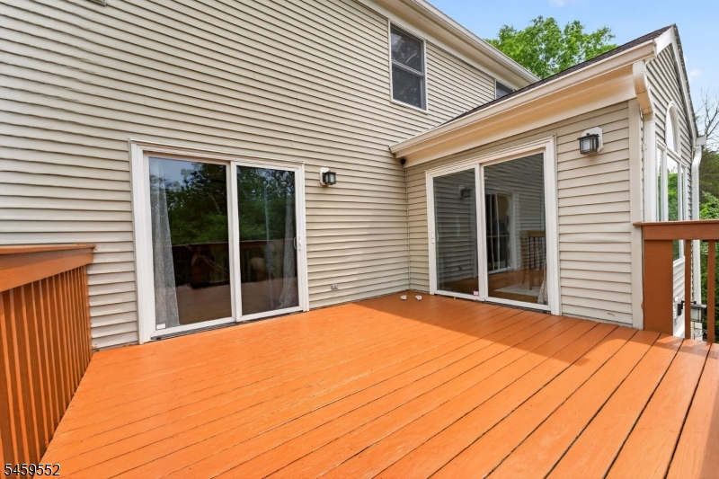 6 Chaucer Dr Property Photo 39