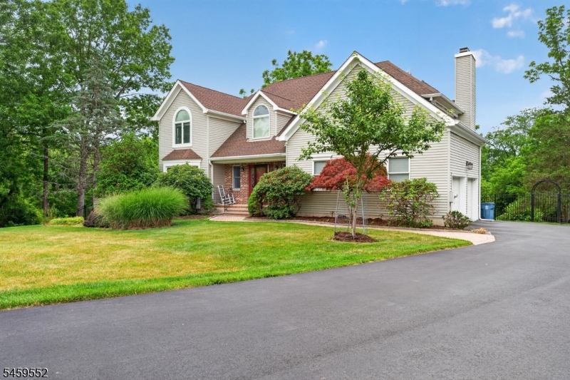 6 Chaucer Dr Property Photo 43