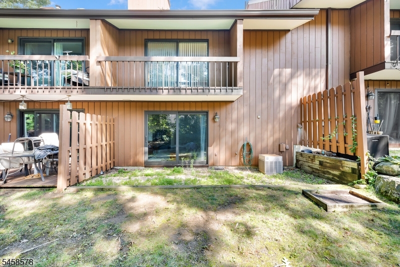 1173 Treetops Property Photo 2
