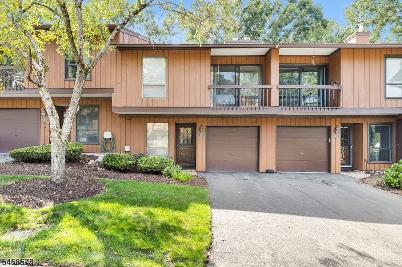 1173 Treetops Property Photo 3