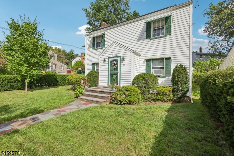 42 Fairmount Ave Property Photo 2