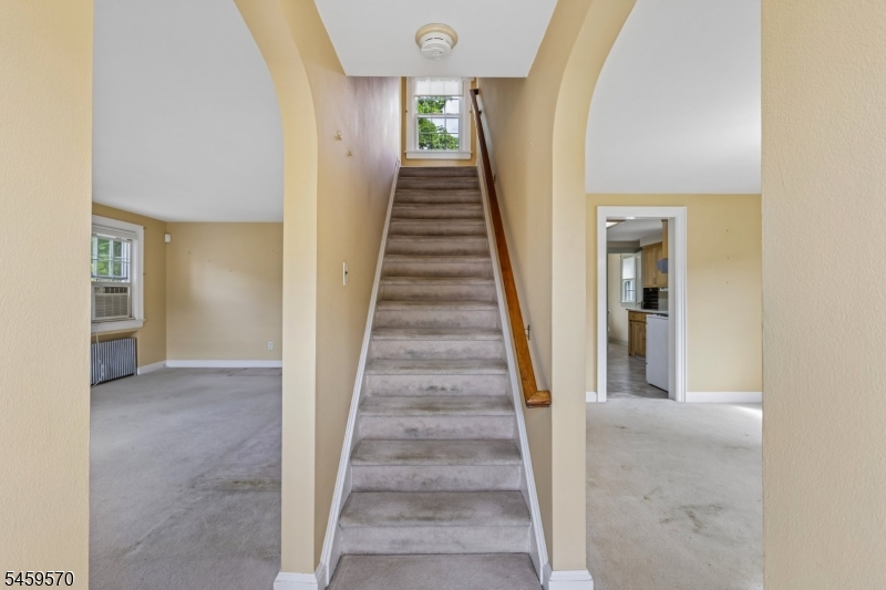 42 Fairmount Ave Property Photo 5