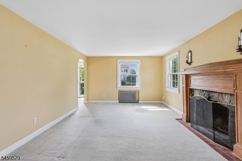 42 Fairmount Ave Property Photo 7
