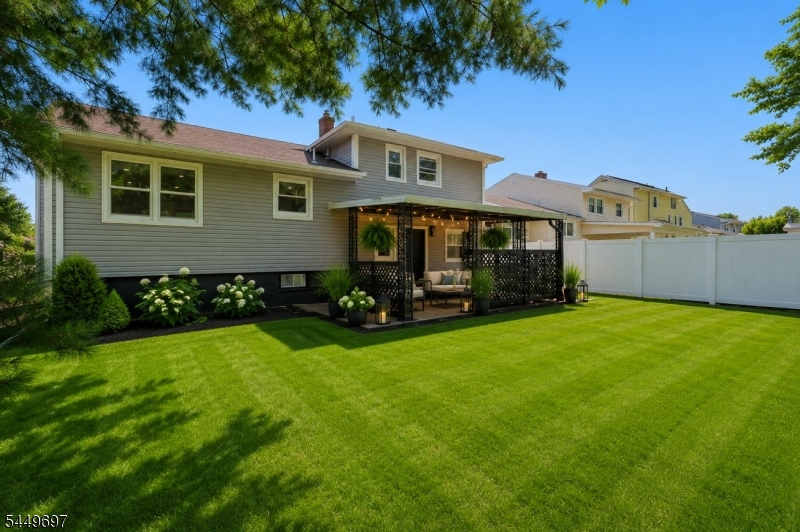 2766 Alice Ter Property Photo 23
