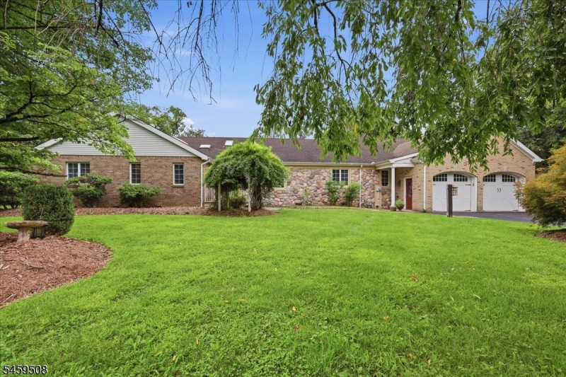 108 Lynch Street Property Photo 1