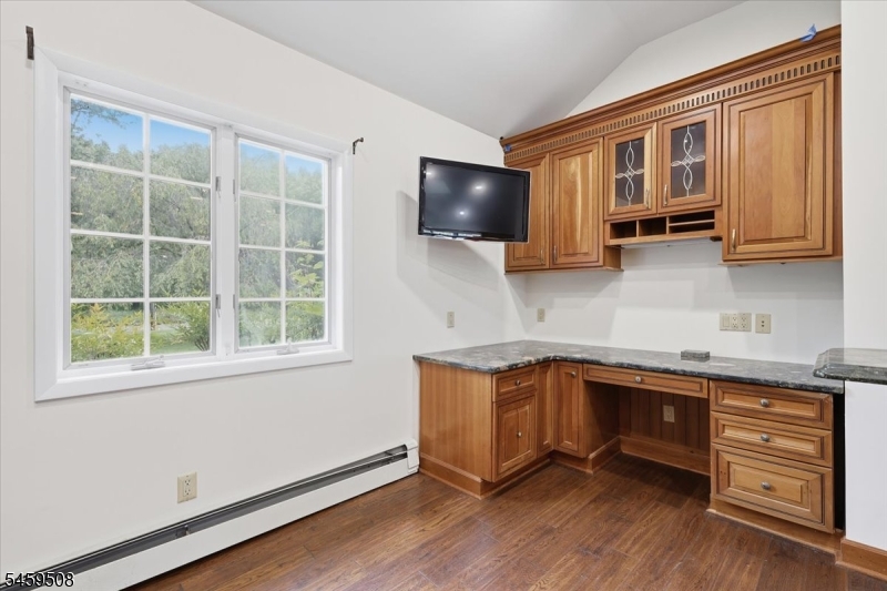 108 Lynch Street Property Photo 10