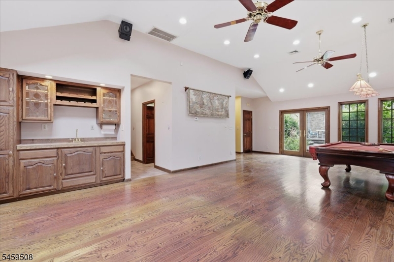 108 Lynch Street Property Photo 14