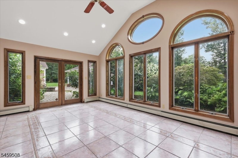 108 Lynch Street Property Photo 15