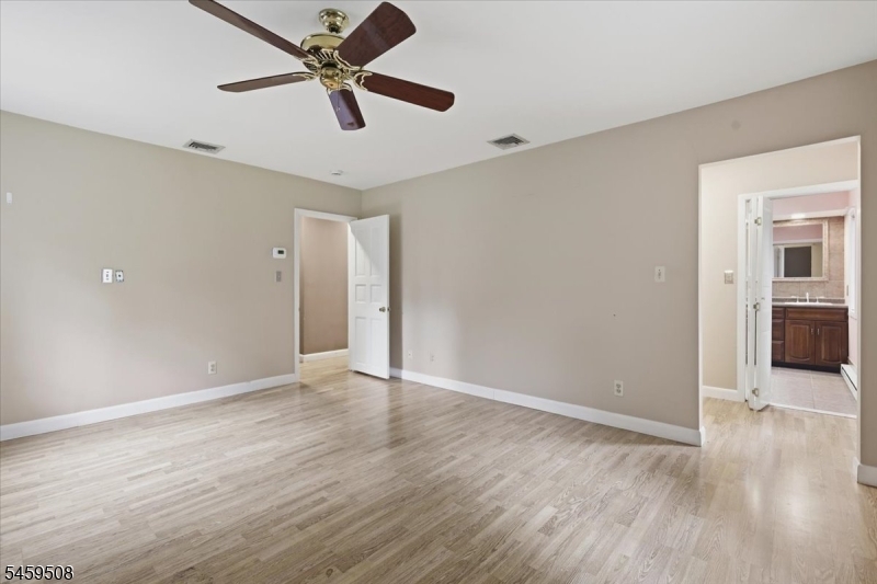 108 Lynch Street Property Photo 26