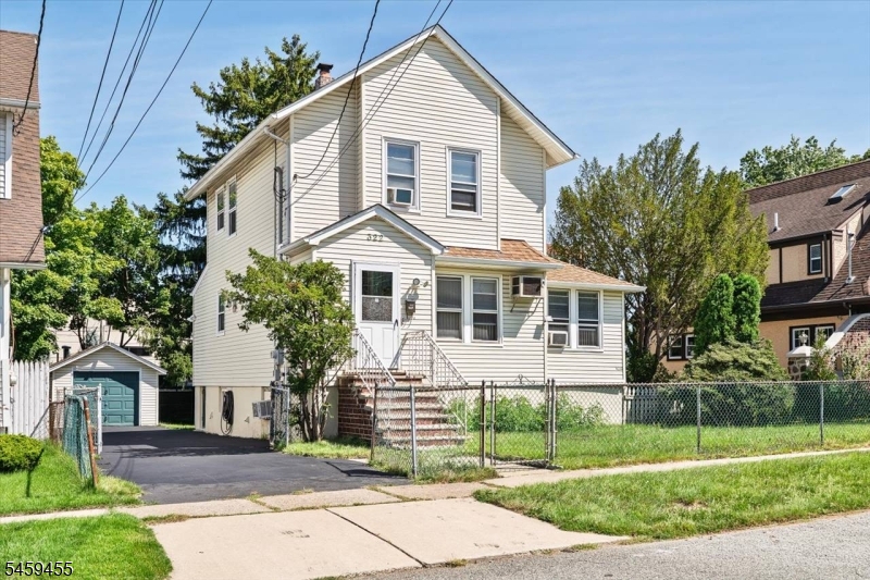 322 Kaplan Ave Property Photo 1