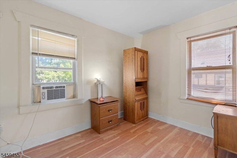 322 Kaplan Ave Property Photo 15