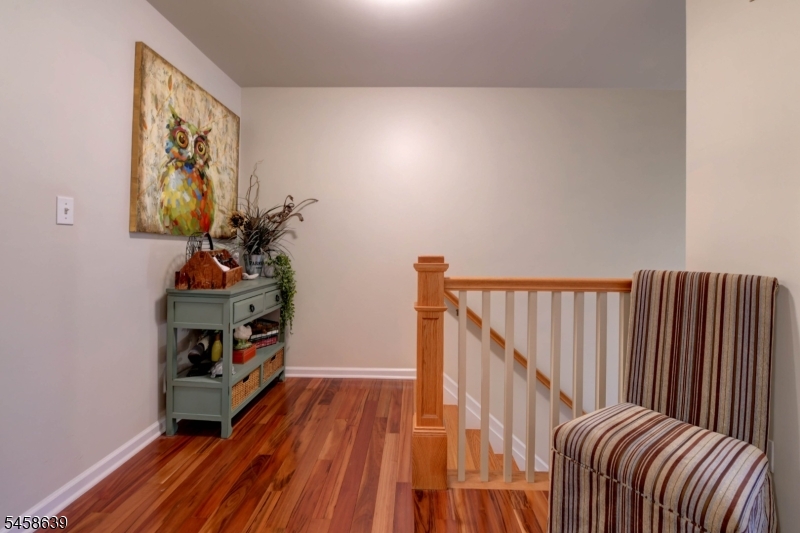102 River Pl Property Photo 19