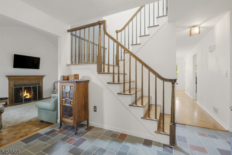 9 Northbridge Pl Property Photo 17