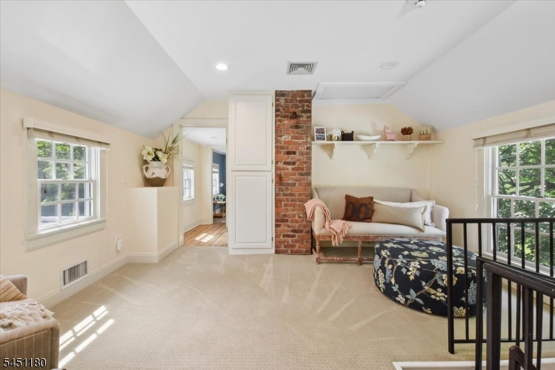 347 Drakestown Rd Property Photo 30