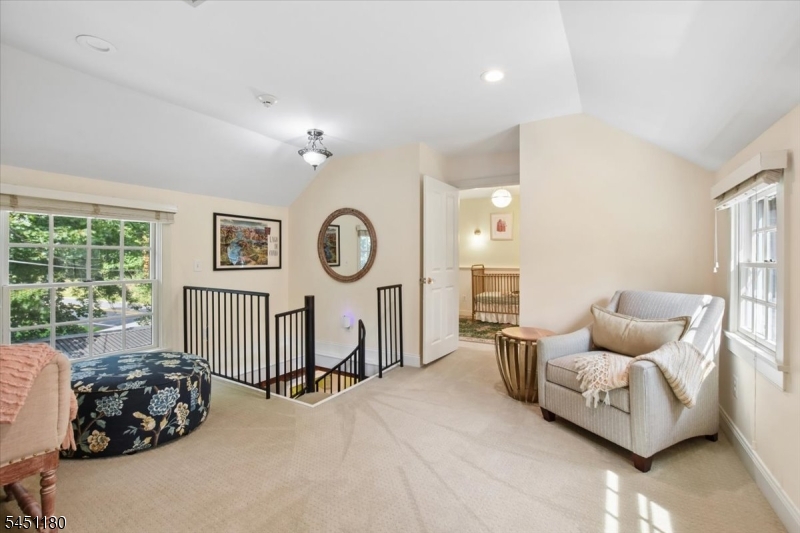 347 Drakestown Rd Property Photo 31