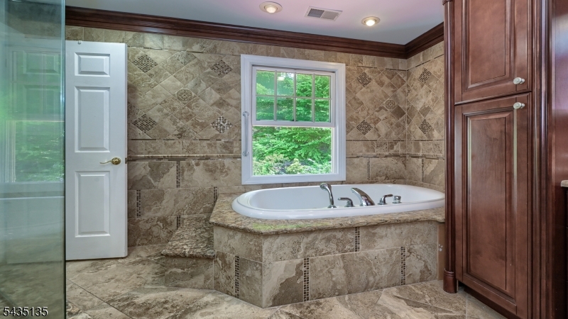 26 Stonehedge Dr Property Photo 30