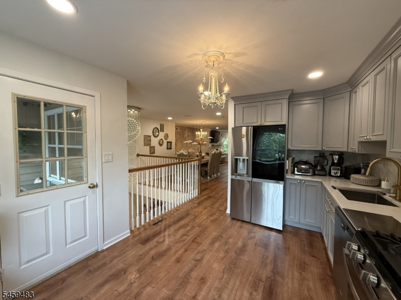 386 Waterview Rd Property Photo 5