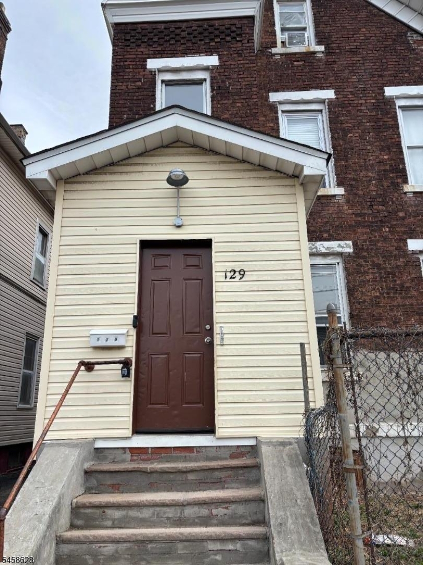 127 Fulton St 1 Property Photo 1