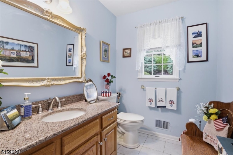 42 Copper Penny Rd Property Photo 17