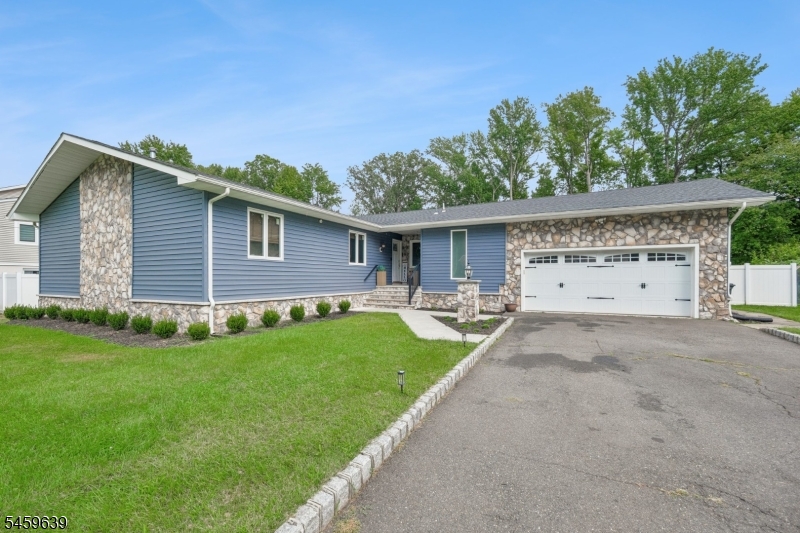41 Carlos Dr Property Photo 1