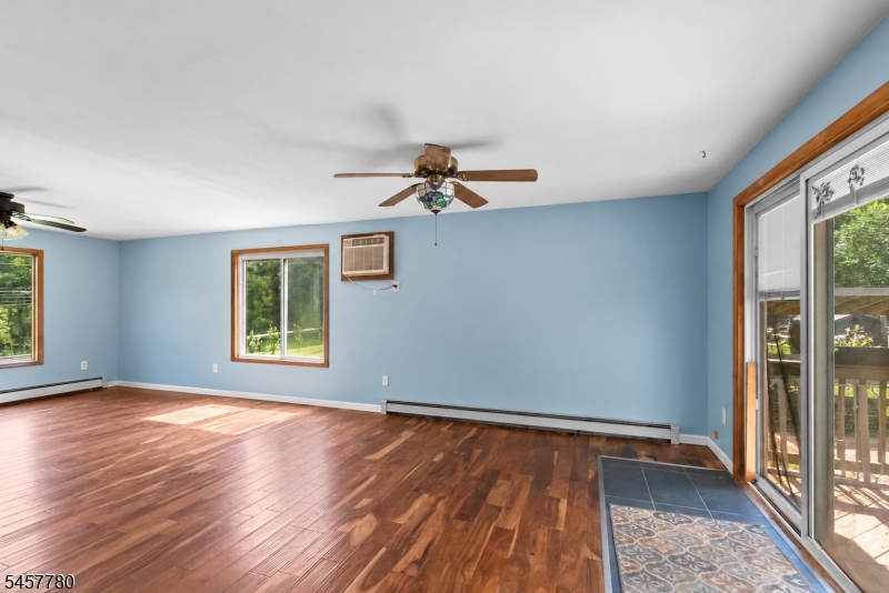 181 State Rt 284 Property Photo 6