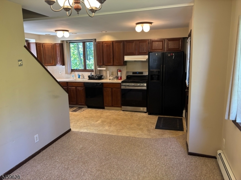 36 Kirschner Ave Property Photo 4
