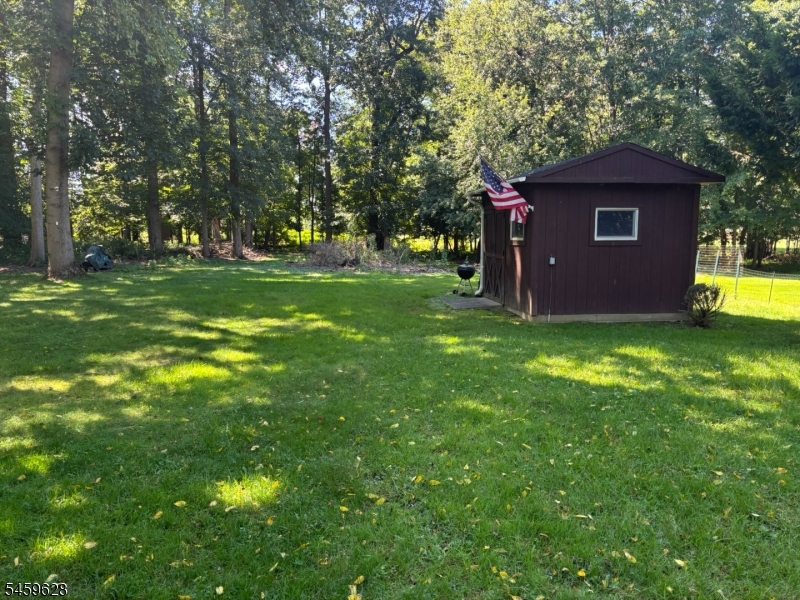 36 Kirschner Ave Property Photo 10