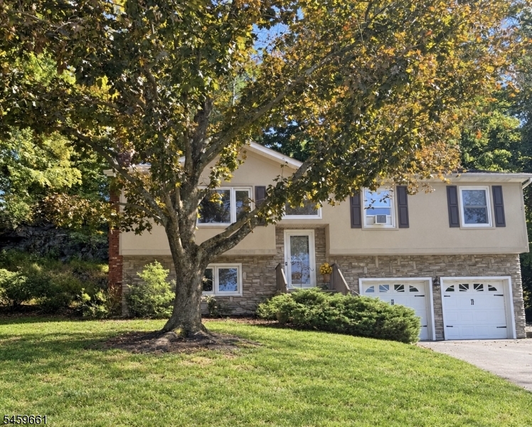 109 Valley View Trl Property Photo 1