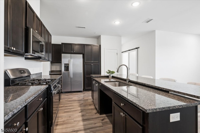 82 Depot Way Property Photo 8