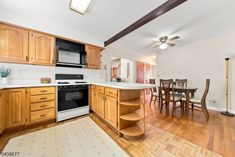53 Payne Ave Property Photo 11