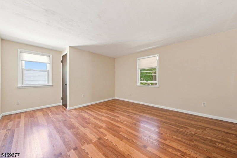 53 Payne Ave Property Photo 15