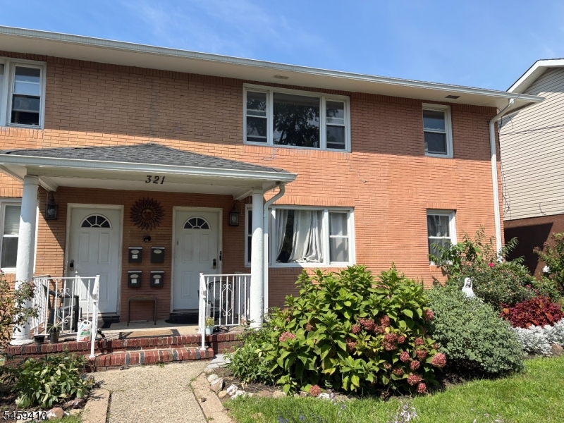 321 Malcolm Ave Property Photo 1