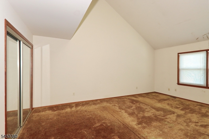 25 Tisbury Ct Property Photo 21