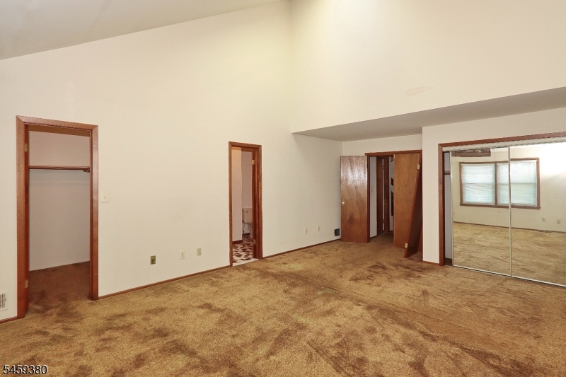 25 Tisbury Ct Property Photo 22