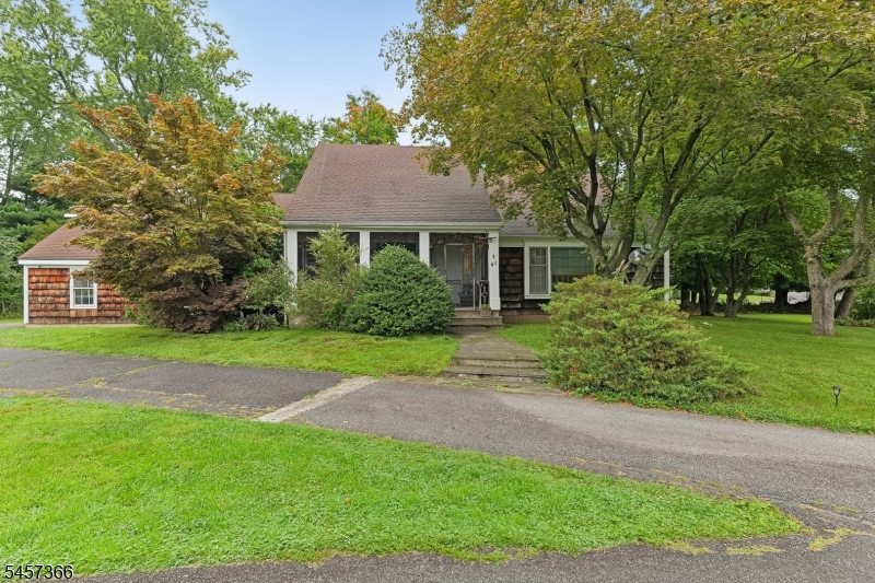 41 Laurel Ave Property Photo 33