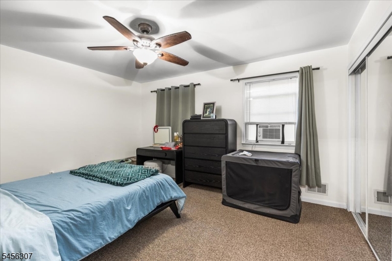 78 Greenwood Loop Rd Property Photo 13