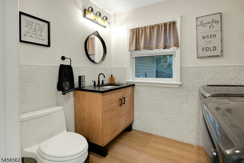 27 Big Piece Rd Property Photo 29